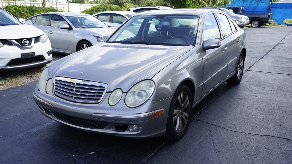 2006 Mercedes-Benz E-Class E350's photo