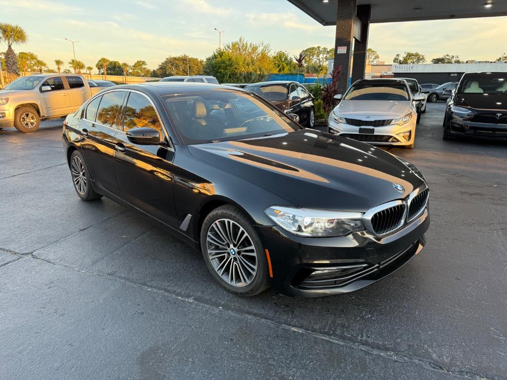 2018 BMW 5 Series 530i
